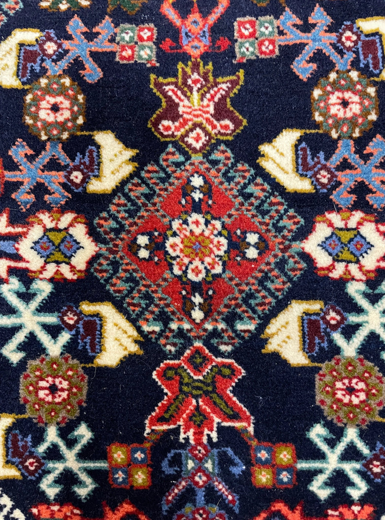 3'6"x5'1' Kashkuli Hand Knotted