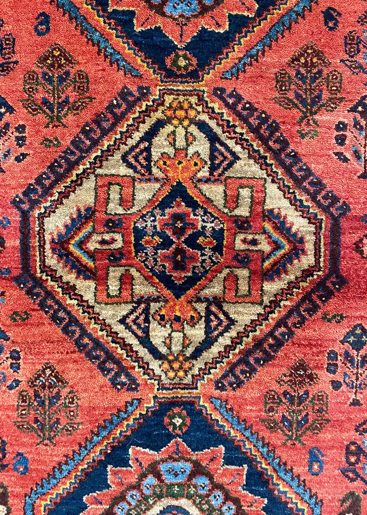 3'6"x5'2" Qashqai Hand Knotted