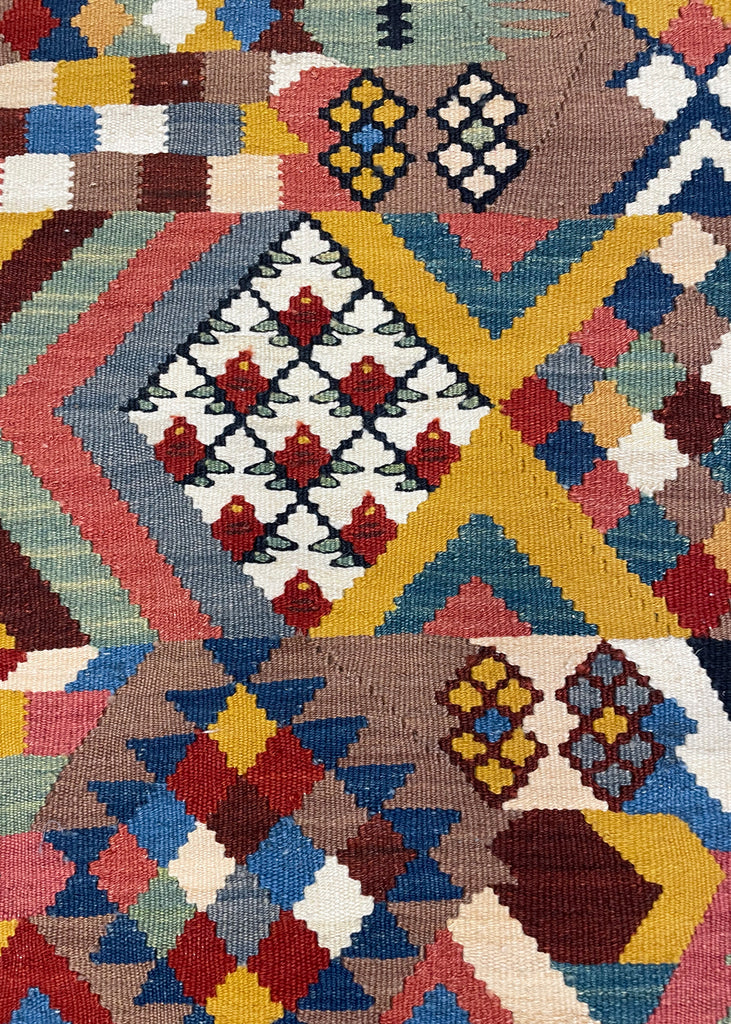 3'6"x5'3" Sennah Kilim Hand Knotted