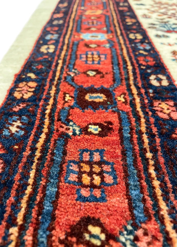 3'7"x4'6" Khamsehbaf Hand Knotted