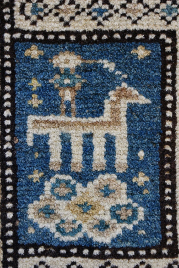 3'7"x4'6" Shirvan Baku Hand Knotted