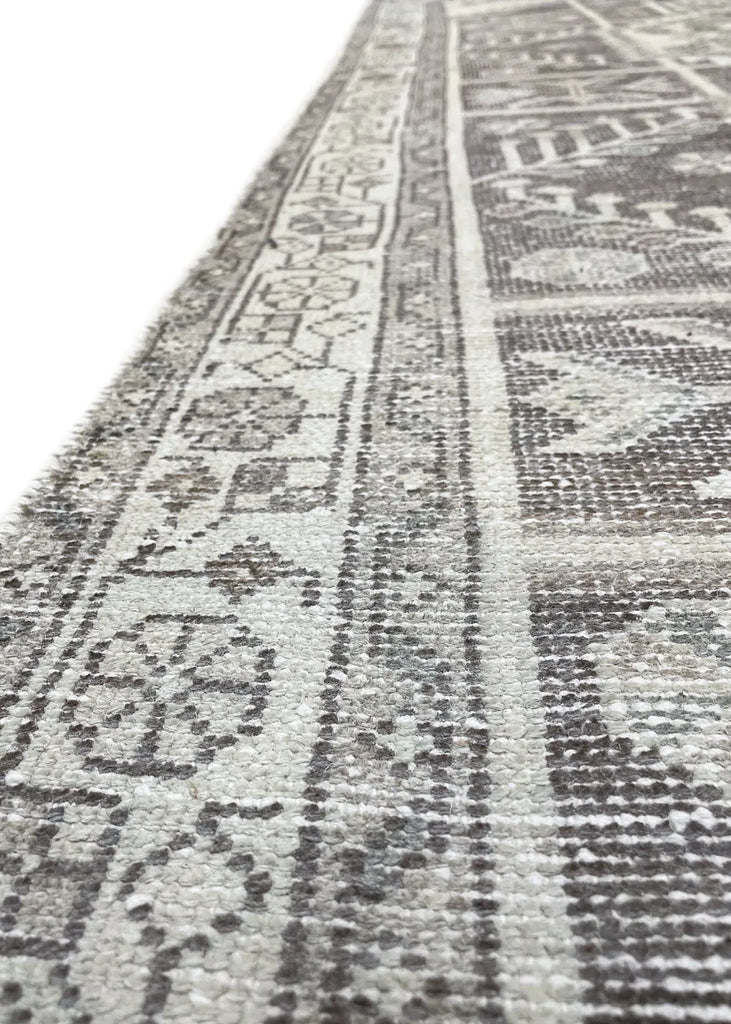 3'7"x9'11" Hamadan "Distressed" Hand Knotted