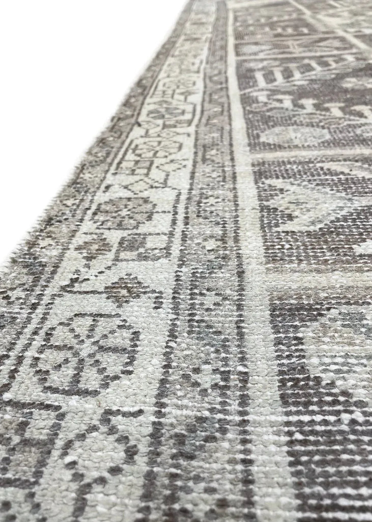 3'7"x9'11" Hamadan "Distressed" (s) Hand Knotted