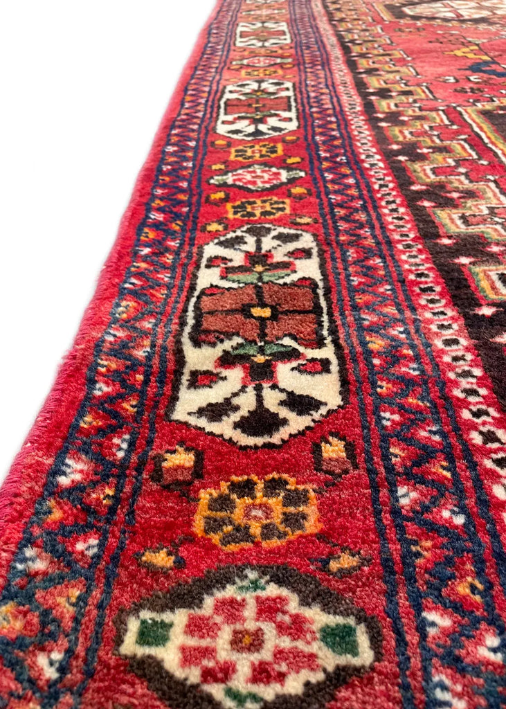 3'7"x9'6" Shiraz Hand Knotted