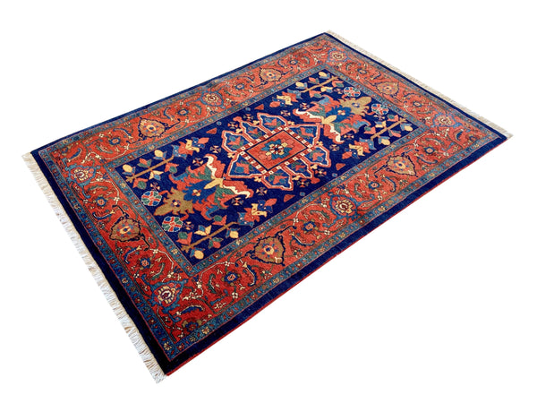 3'8"x5'4" Heriz Hand Knotted