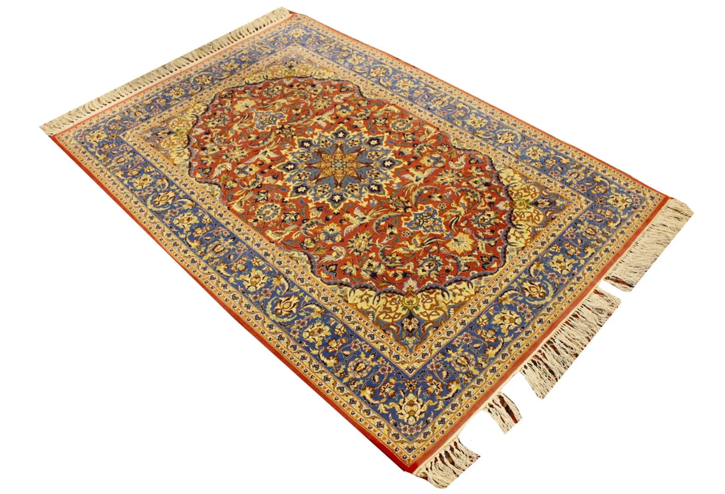 3'9"x5'4" Isphahan Hand Knotted