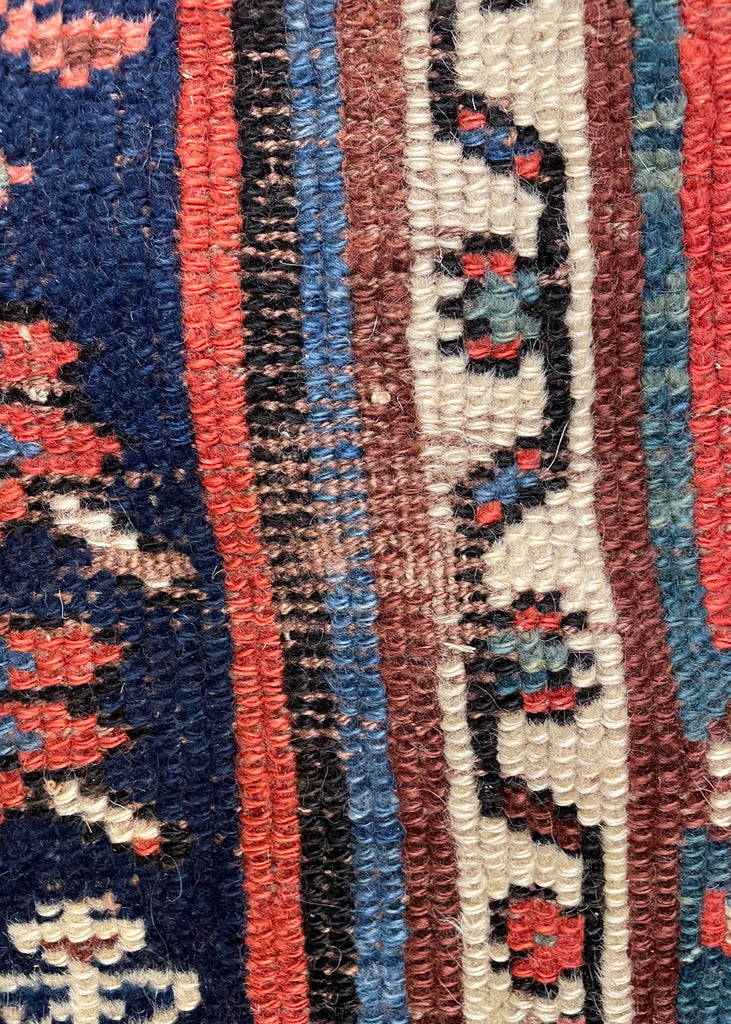 4'10"x8'5" Kurdish Hand Knotted