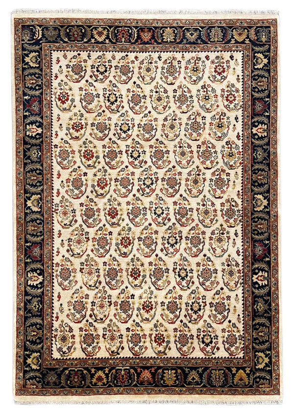 4'11"x7'1" Khanna Qum (s) Hand Knotted