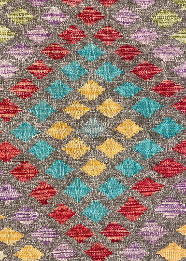 4'1"x5'10" Kilim Hand Woven