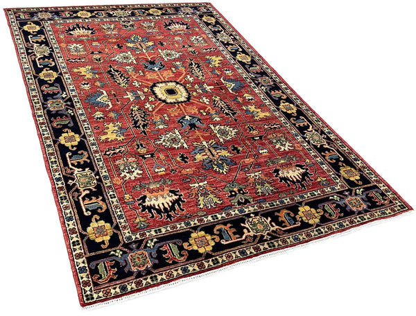 4'1"x5'11" Heriz Hand Knotted