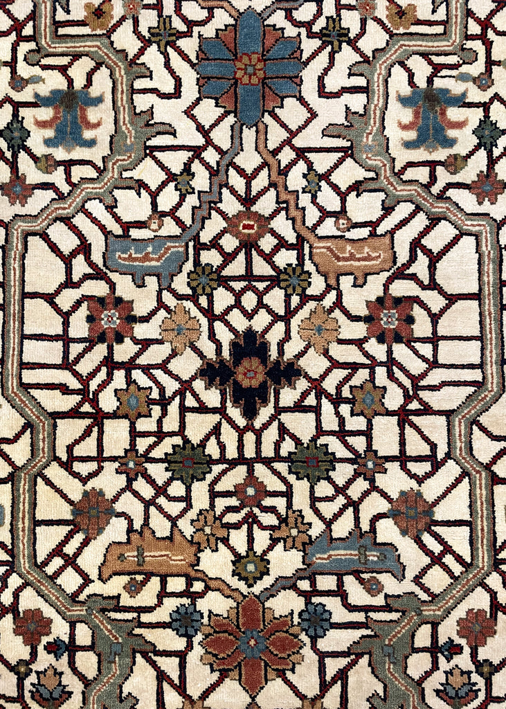 4'1"x6'2" Arabesque Hand Knotted