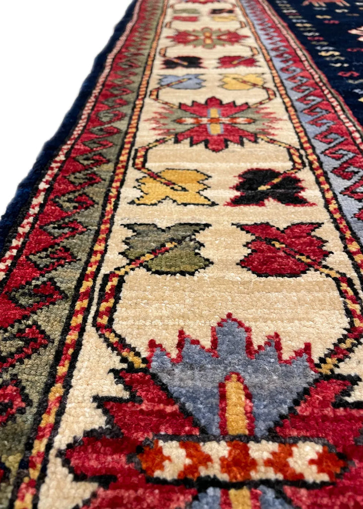 4'1"x6'2" Kazak Hand Knotted