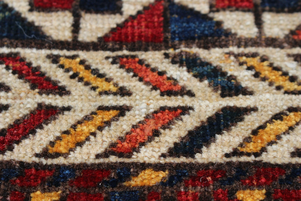 4'1x6' Turkmen Ensi Hand Knotted