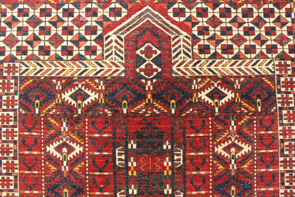 4'1x6' Turkmen Ensi Hand Knotted