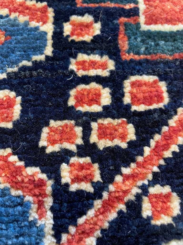 4'1"x9'8" Treasures Ersari Hand Knotted