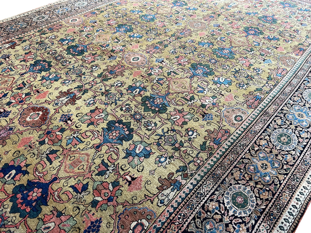 4'2"x6'5" Sarouk Farahan Hand Knotted