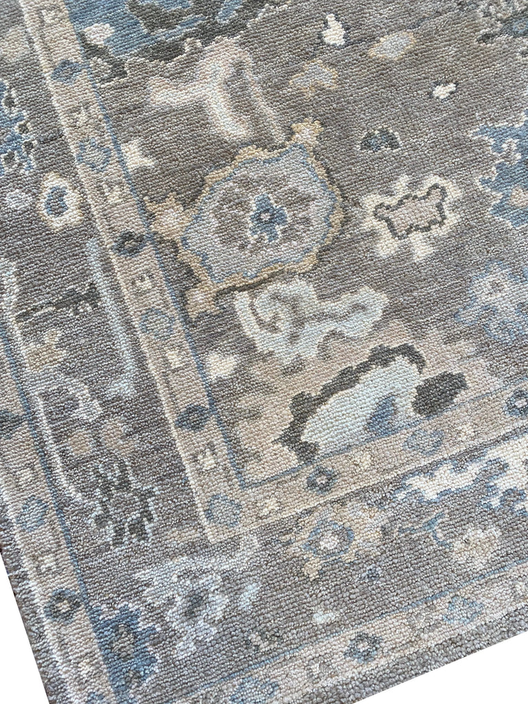 4'2"x6 Oushak Hand Knotted