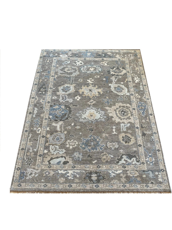 4'2"x6 Oushak Hand Knotted