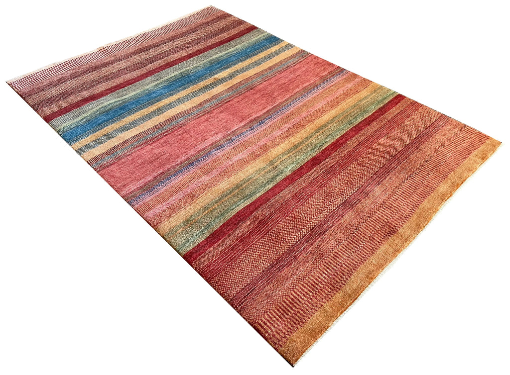 4'3"x6'3" Kashkuli Gabbeh Hand Knotted