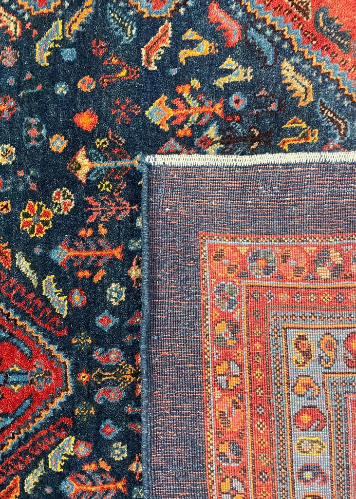 4'4"x6'10" Qashqai (s) Hand Knotted