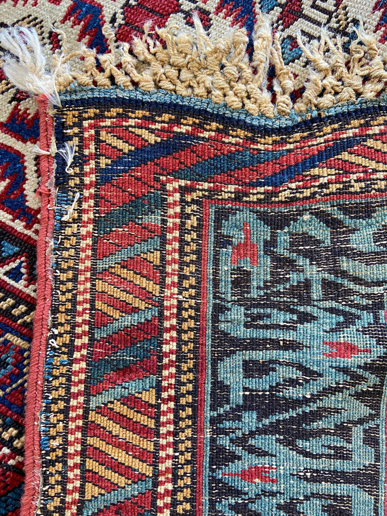 4'4"x6'11" Kuba Hand Knotted