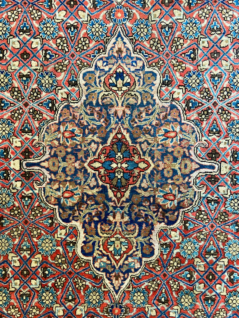4'4"x6'7" Mohtashem Kashan Hand Knotted