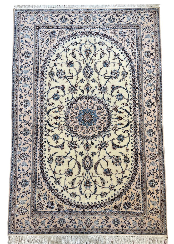 4'4"x6'7" Nain Hand Knotted