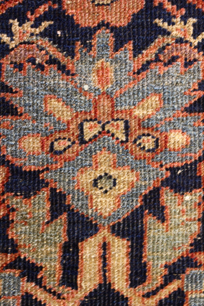 4'4x6'7" Sarouk Hand Knotted