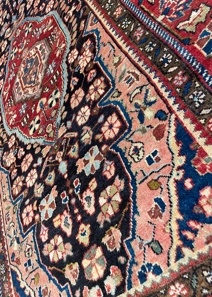 4'4"x7'6" Malayir Hand Knotted