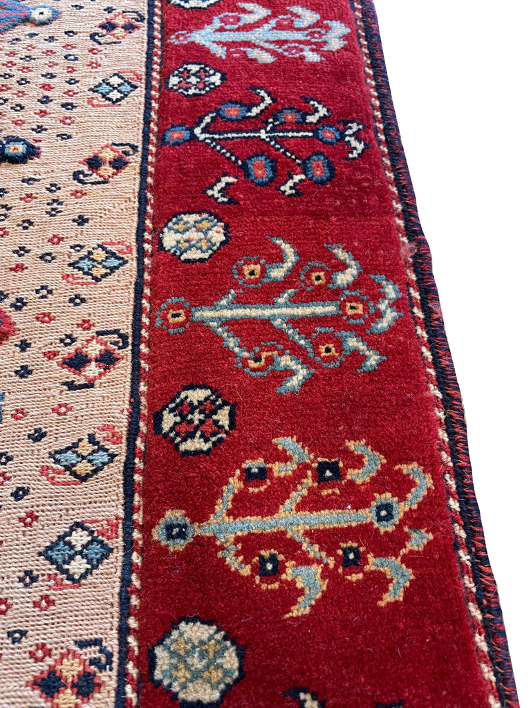 4'5"x4'5" Sirjan Sofreh Hand Knotted