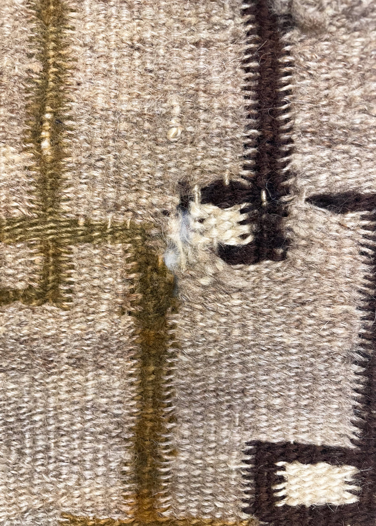 4'5x5'11" Navajo Crystal "Spider Women Cross" Hand Knotted