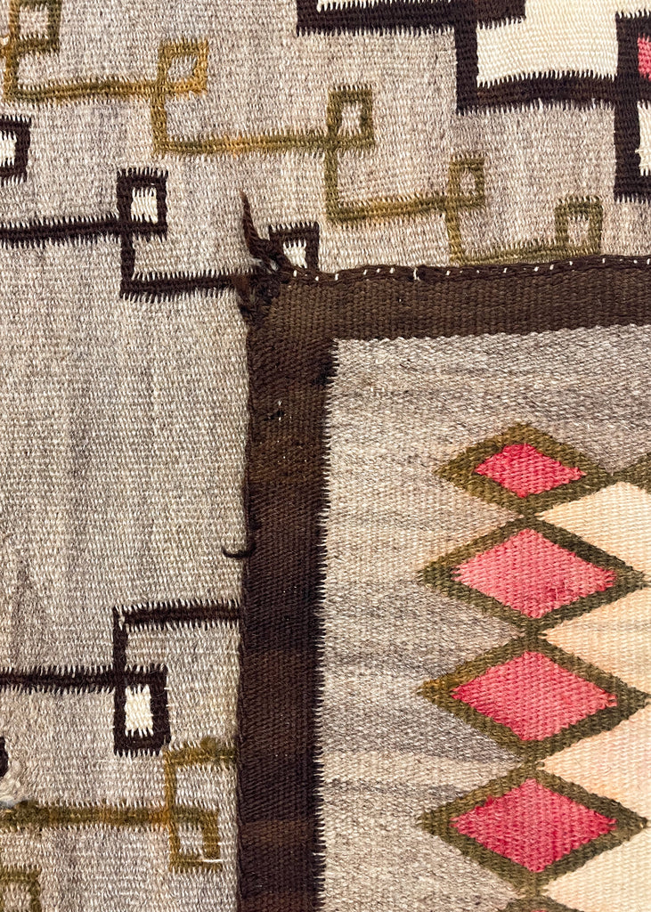 4'5x5'11" Navajo Crystal "Spider Women Cross" Hand Knotted