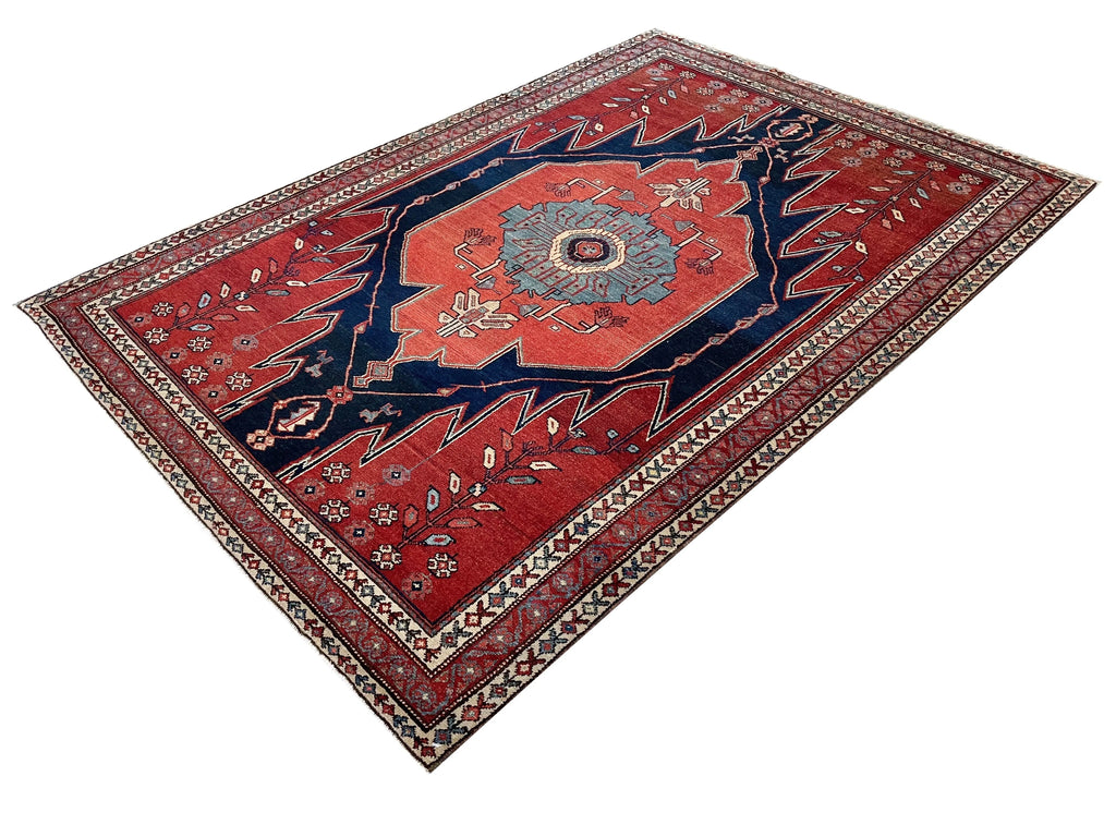 4'5"x6'4" Masleghan Hand Knotted