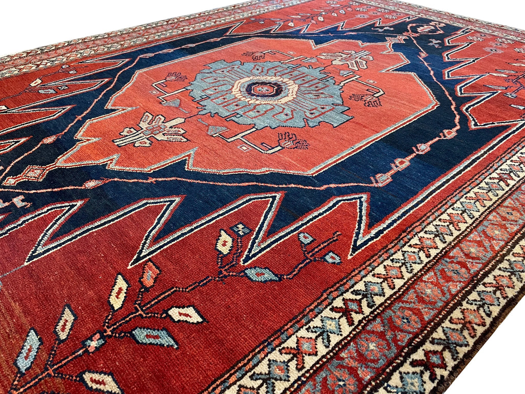 4'5"x6'4" Masleghan Hand Knotted