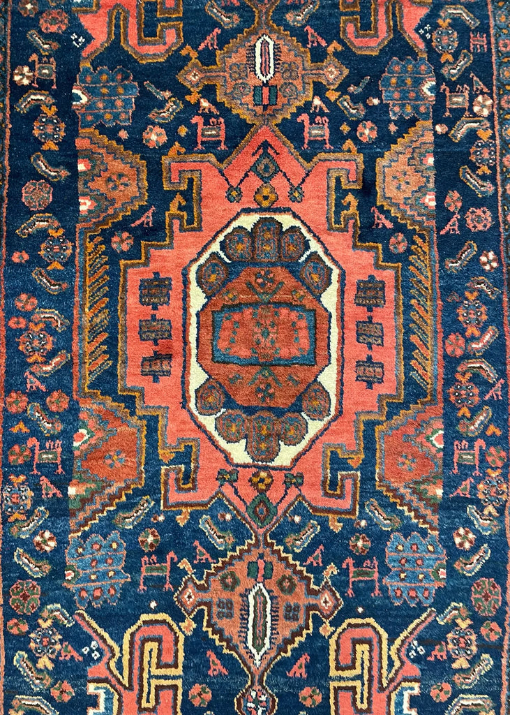 4'5"x7'9" Kurdish Kakaburu Hand Knotted