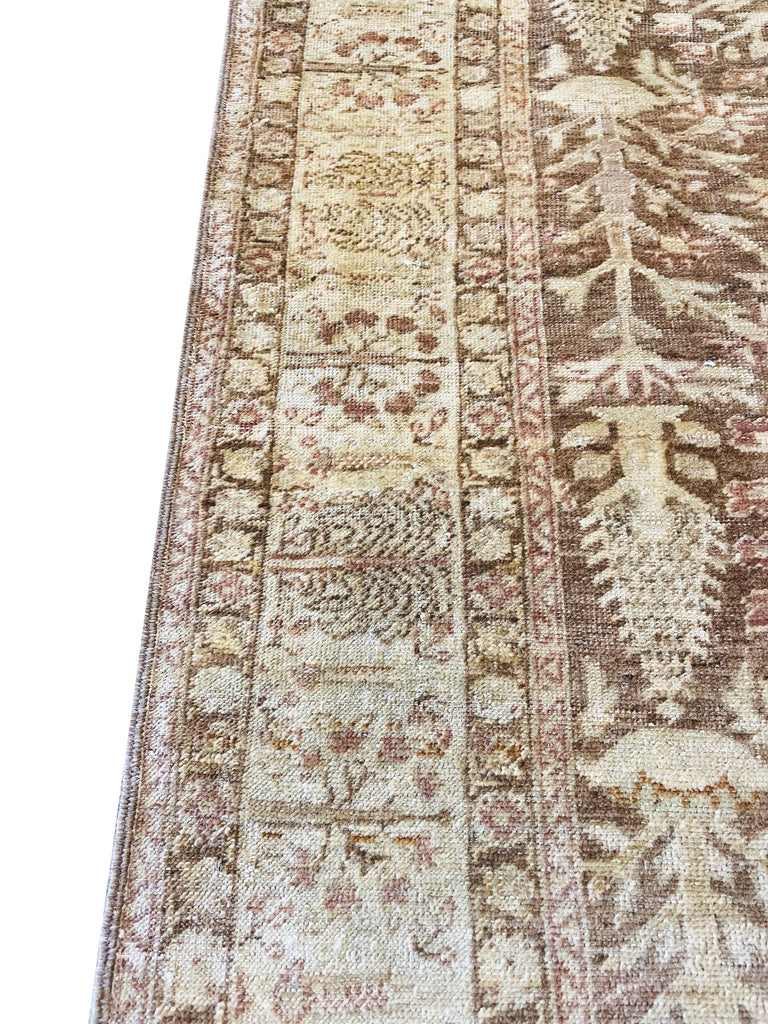 4'6"x5'10" Sivas Hand Knotted