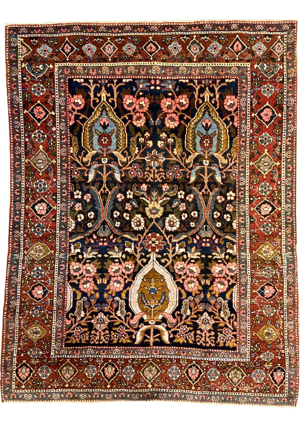 4'6"x6' Gorevan Heriz Hand Knotted