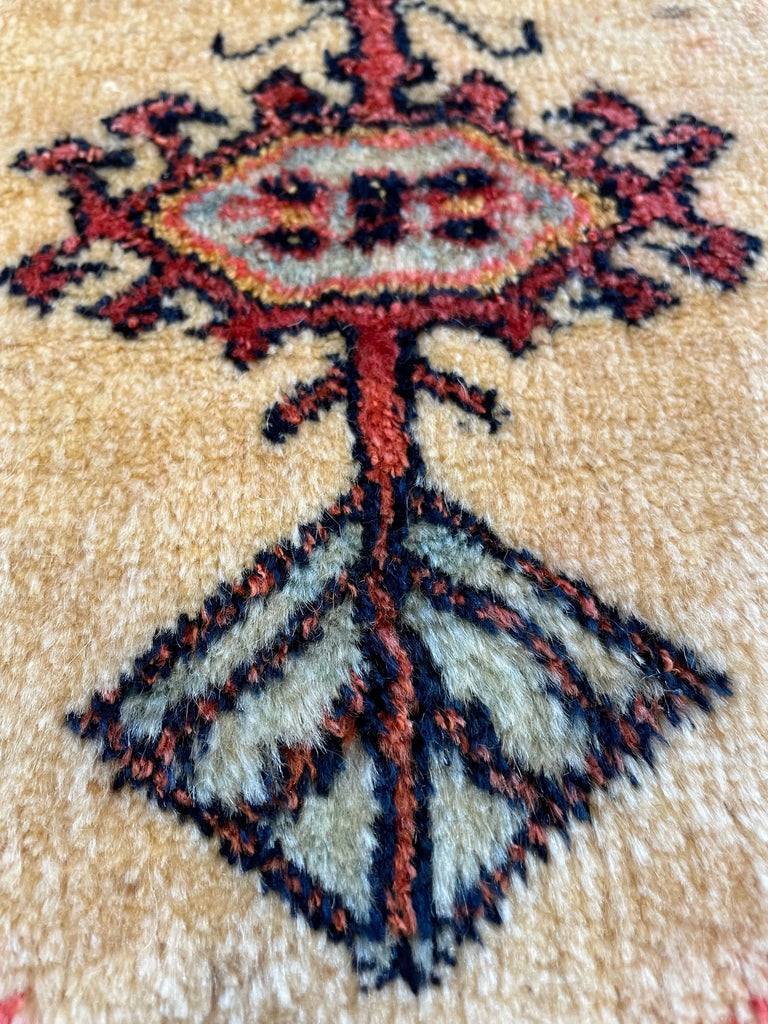 4'7"x4'7" Bakhshiesh Hand Knotted