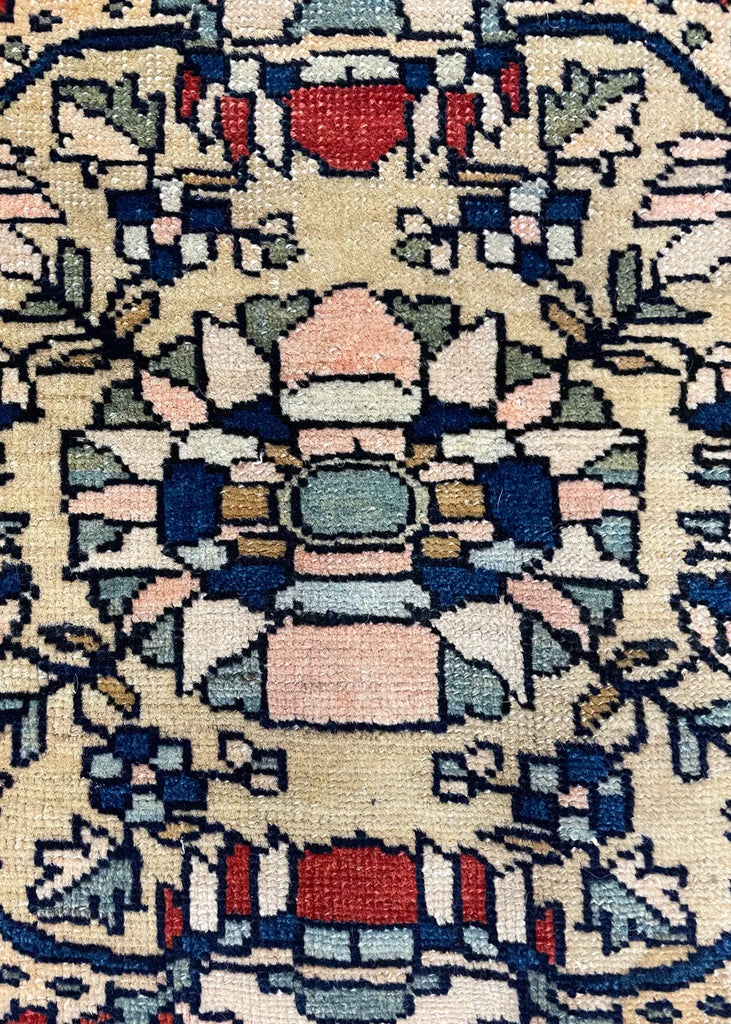 4'7"x6'2" Farahan Sarouk Hand Knotted