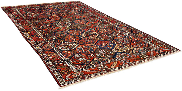 4'7"x6'5" Garden Bakhtiari Hand Knotted