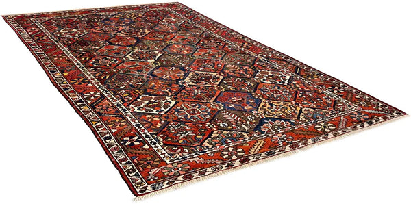 4'7"x6'5" Garden Bakhtiari Hand Knotted