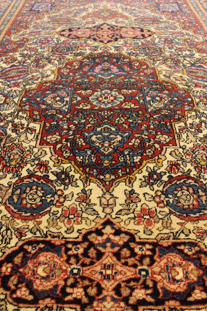4'7"x7' Isphahan (s) Hand Knotted