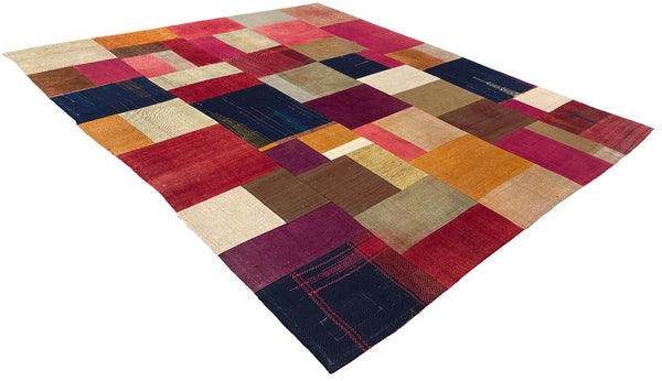 4'8"x6'4" Ethicon Patchwork Kilim Hand Woven