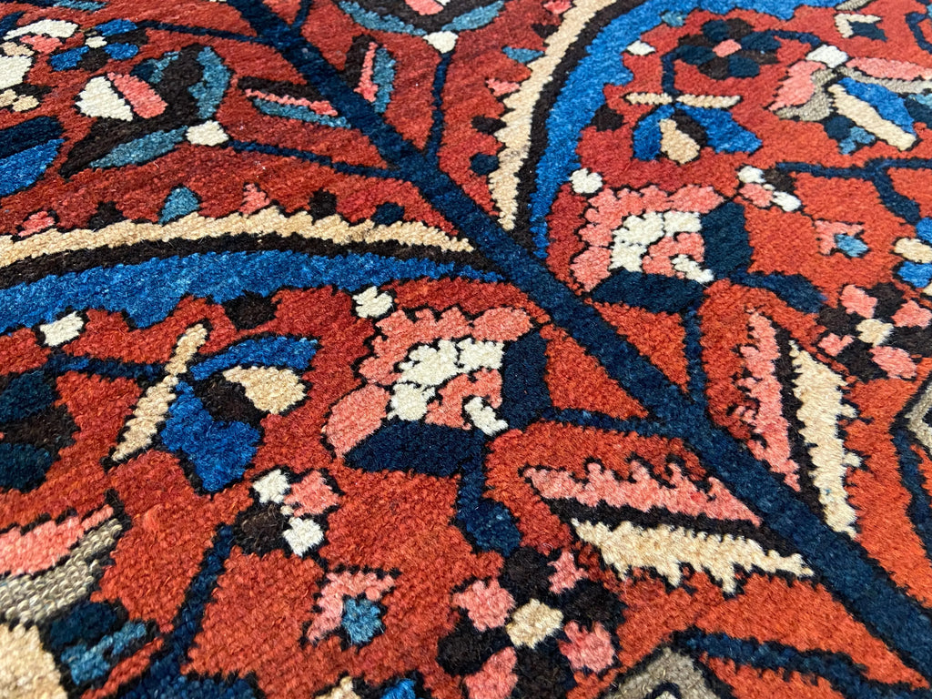 4'8"x6'6" Baktiatri Hand Knotted