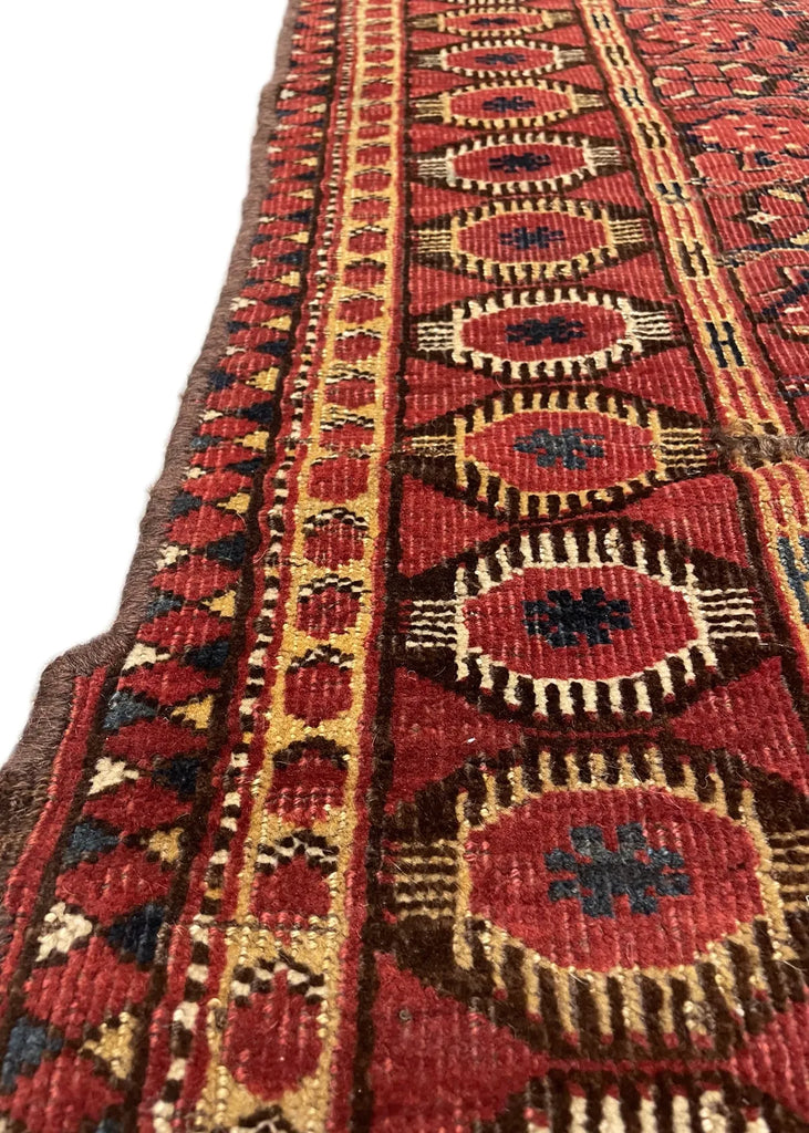 4'9"x10'8" Ersari Beshir Hand Knotted