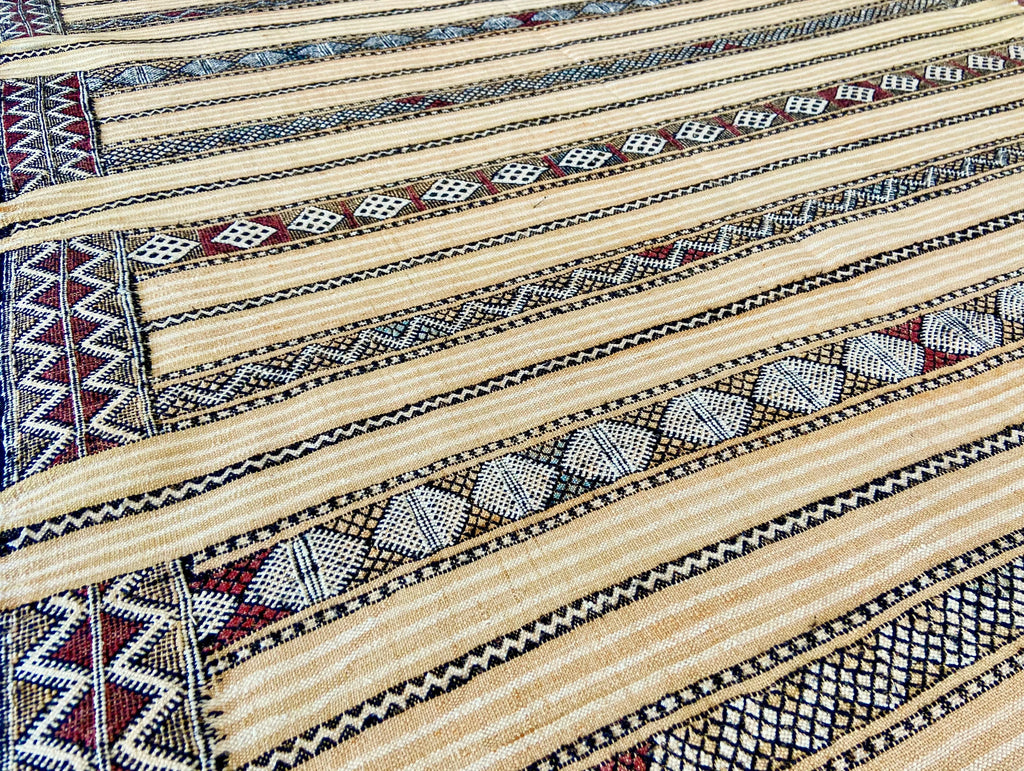 4'9"x7' Berber Kilim Hand Woven