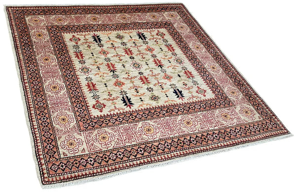 4'x4'1" Aspen Kuba Hand Knotted