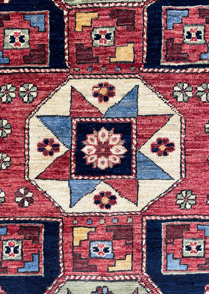 4'x5'10" Kuba Hand Knotted