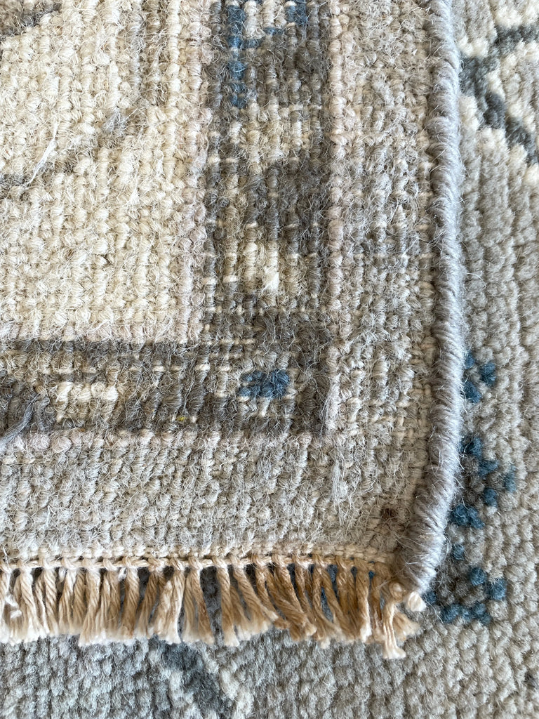 4'x5'11" Indo-Oushak Hand Knotted