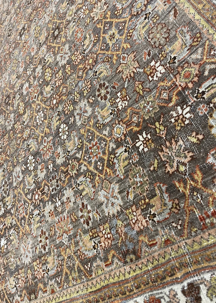 4"x5'3" Bidjar Hand Knotted